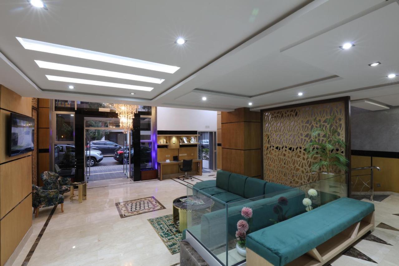 Silver & Hotel Casablanca