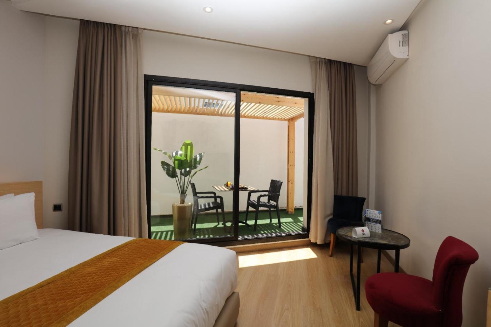 Silver Hotel&