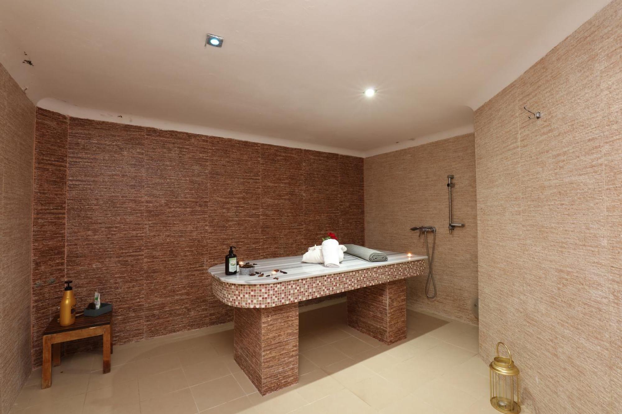 Silver Hotel&